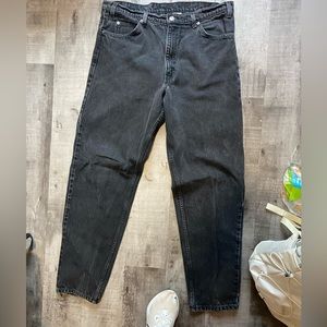 Levi 550 relaxed fit Mens black jeans width 38 length 32
